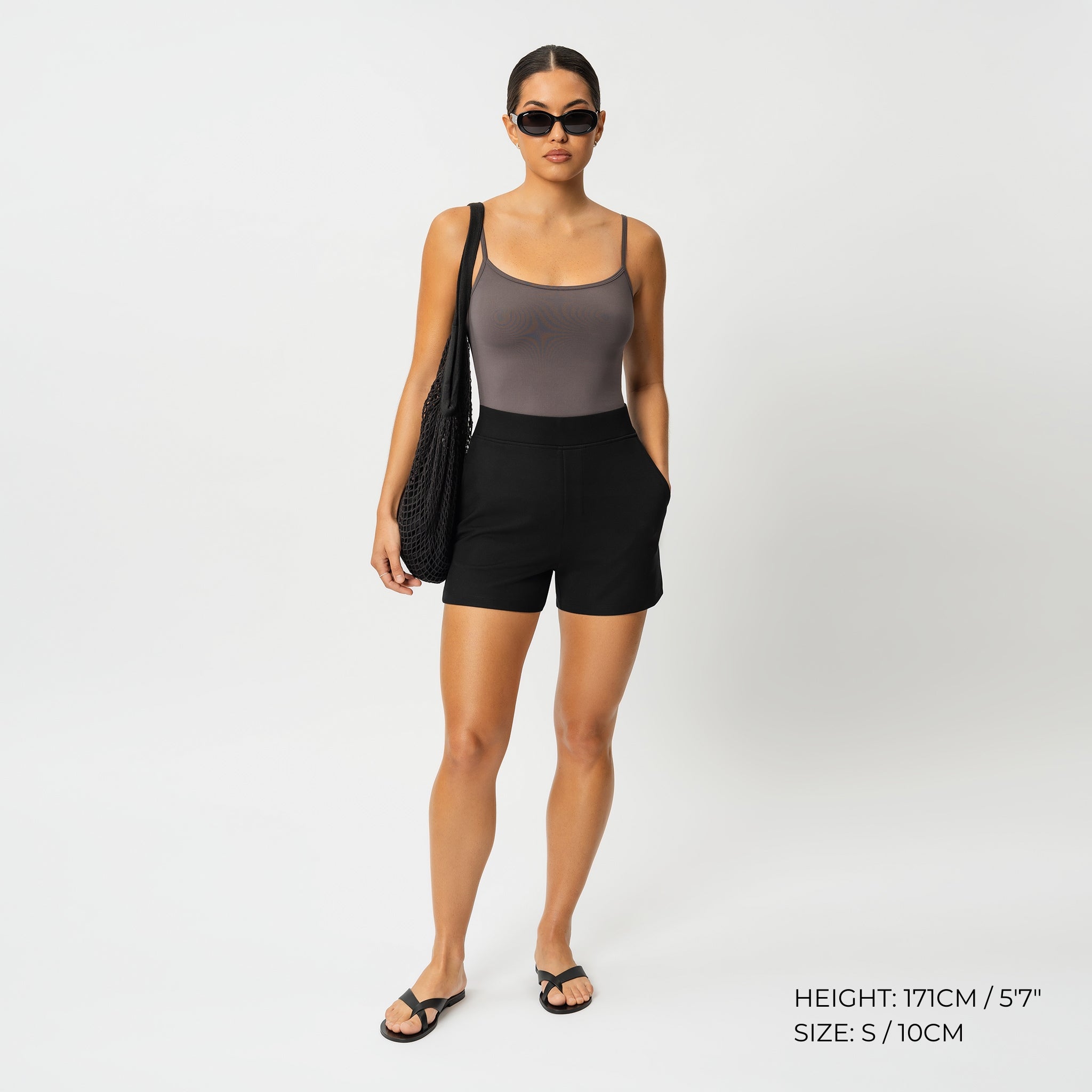 Light Ponte Shorts - Ninepine