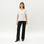 Fitted V-neck Pima T-shirt - Ninepine