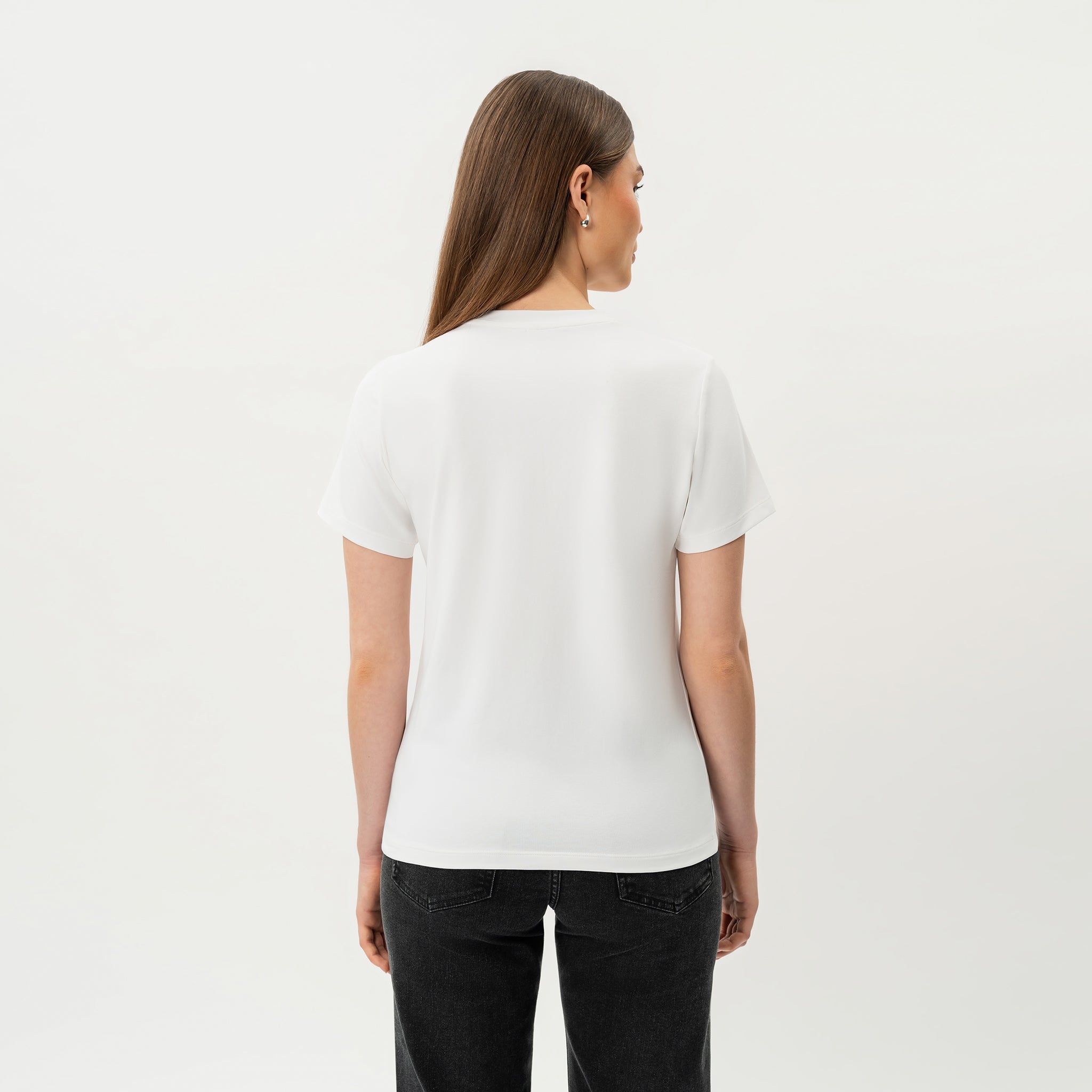 Fitted V-neck Pima T-shirt - Ninepine